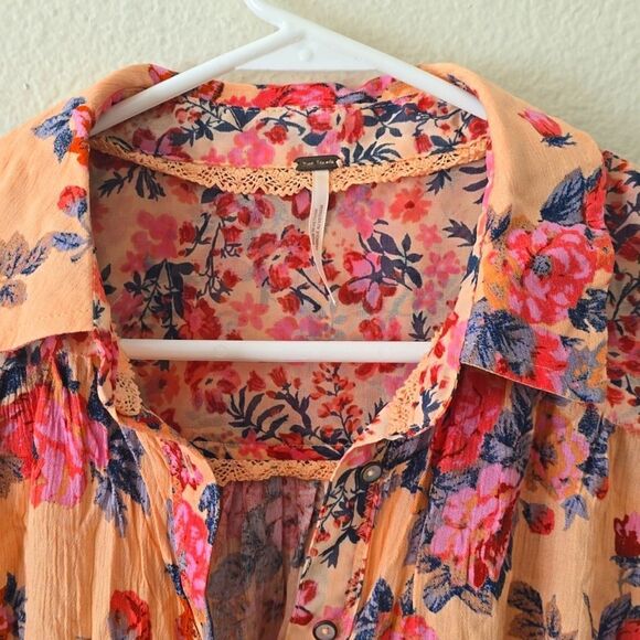 Free People Coral Hold On To Me Floral Printed Button Down Top Size M - Picture 4 of 11